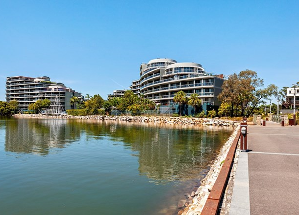 85/27 Bennelong Parkway, Wentworth Point NSW 2127