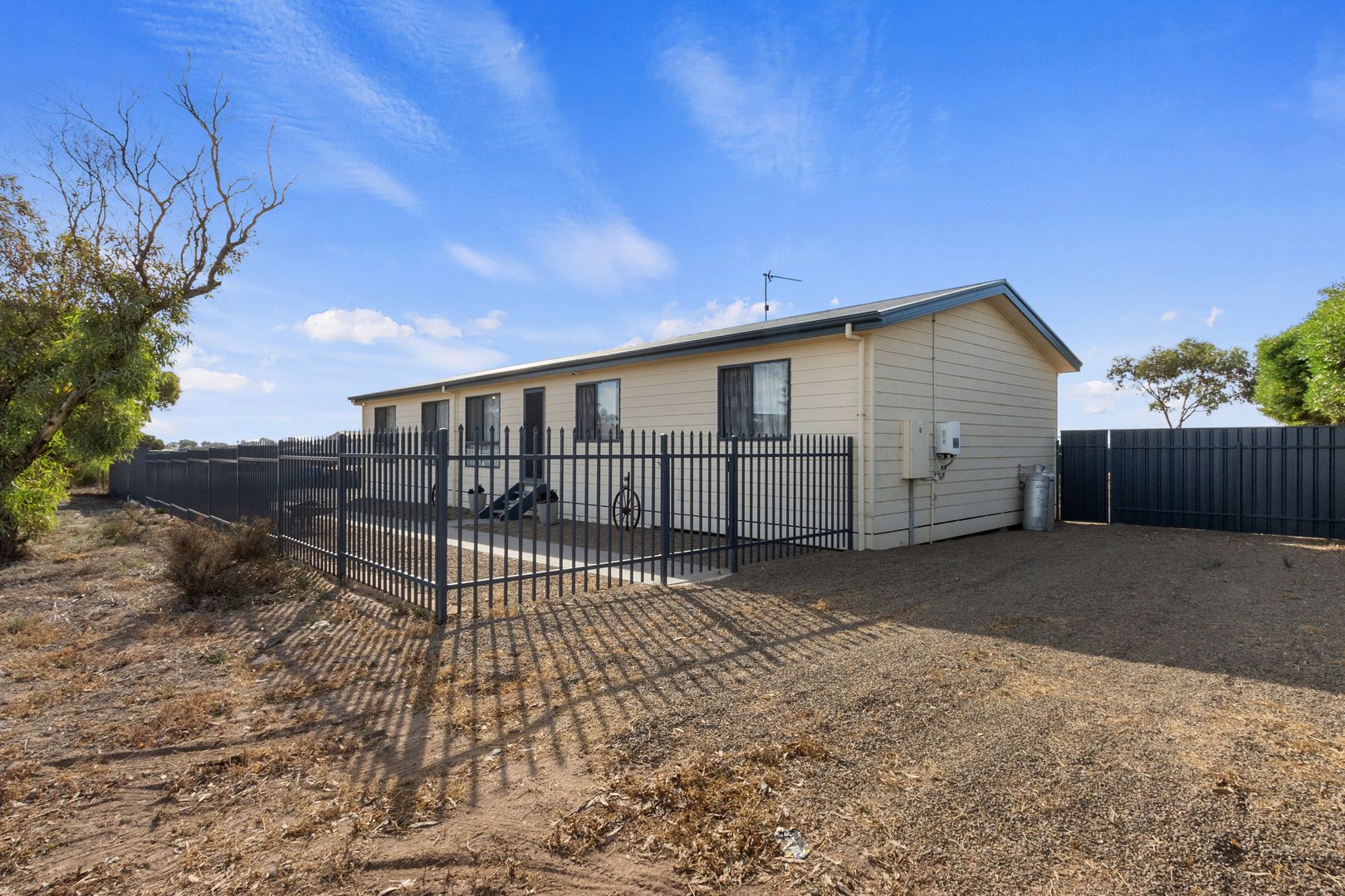 13 Kadina Road, Wallaroo SA 5556, Image 2