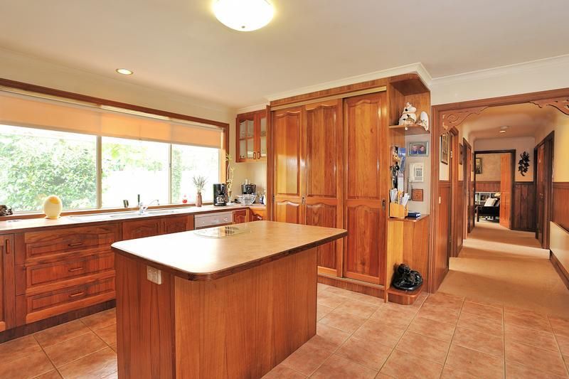 11 Roy Street, LOCH VIC 3945, Image 2