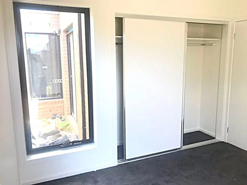 Additional image 5 of 111 Palmdale Crescent, Mambourin VIC 3024