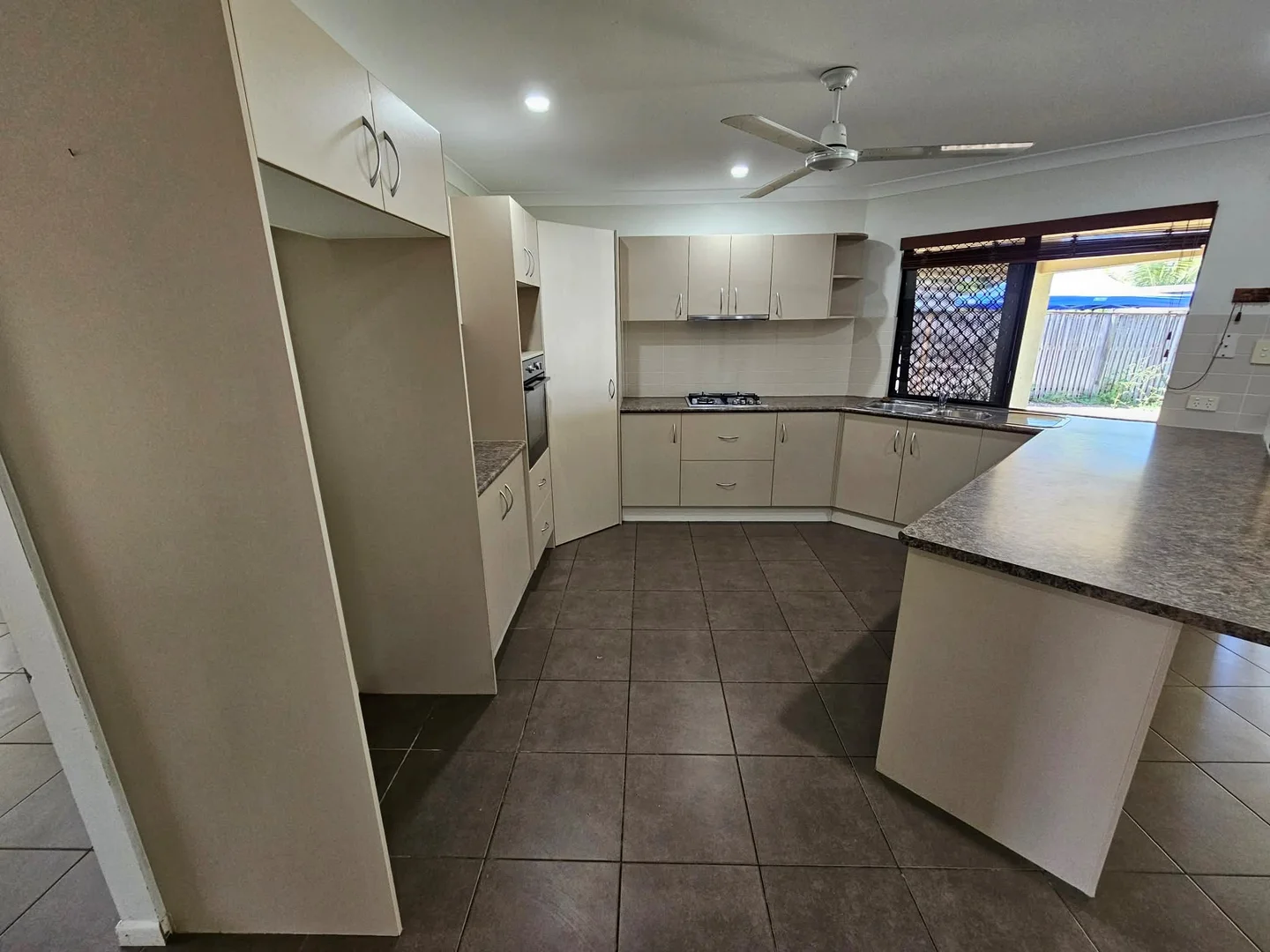 Additional image 4 of 11 Eshelby Street, Bushland Beach QLD 4818