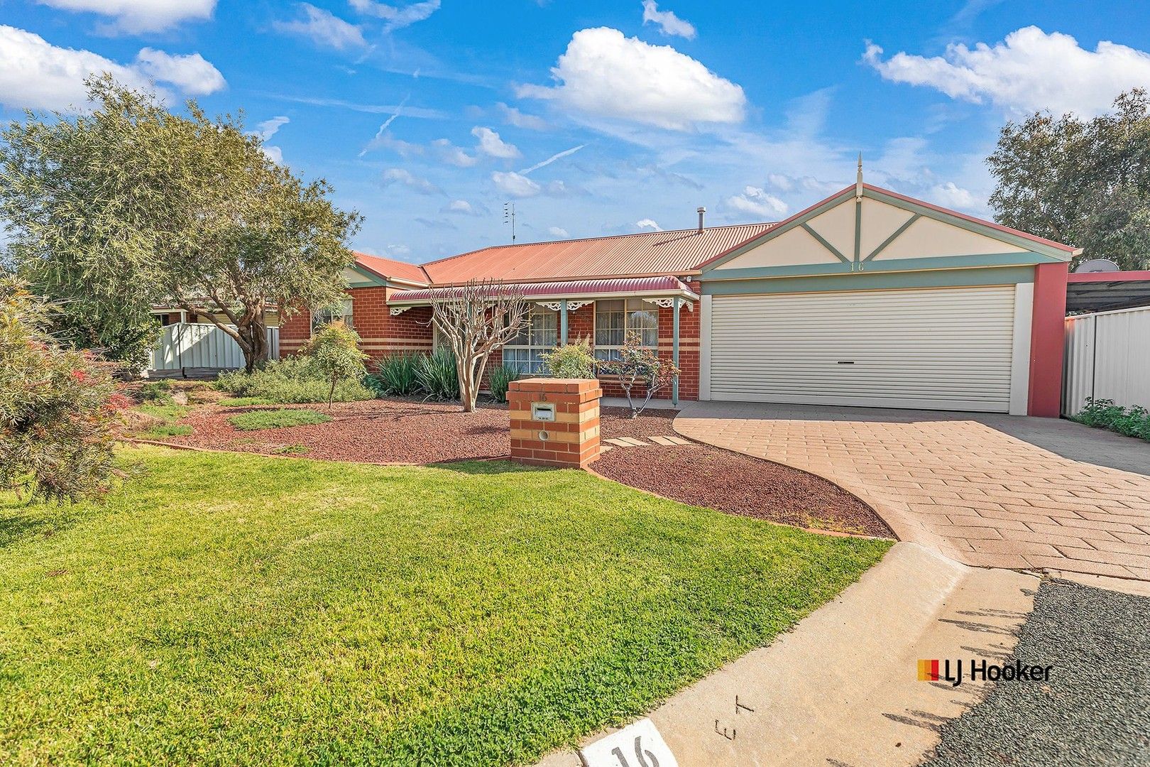 16 Bennett Court, Echuca VIC 3564, Image 0