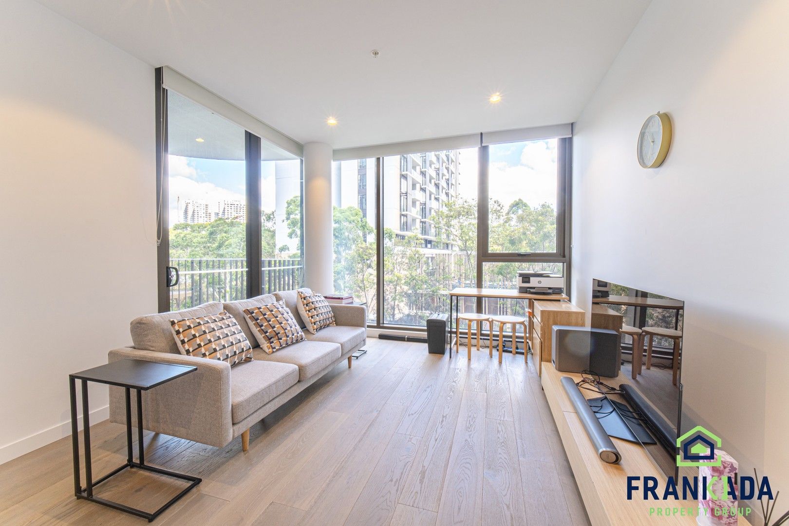 1 bedrooms Apartment / Unit / Flat in 303B/80 Waterloo Road MACQUARIE PARK NSW, 2113