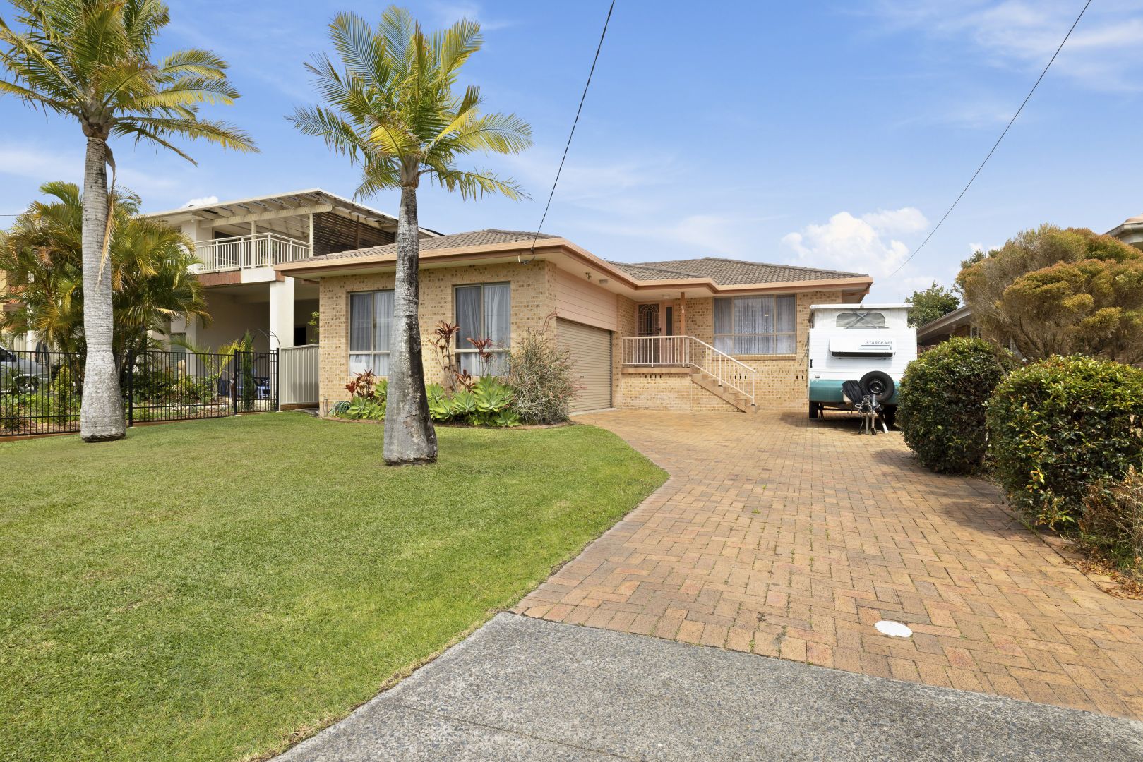 48 Blue Gum Avenue, Sandy Beach NSW 2456, Image 2