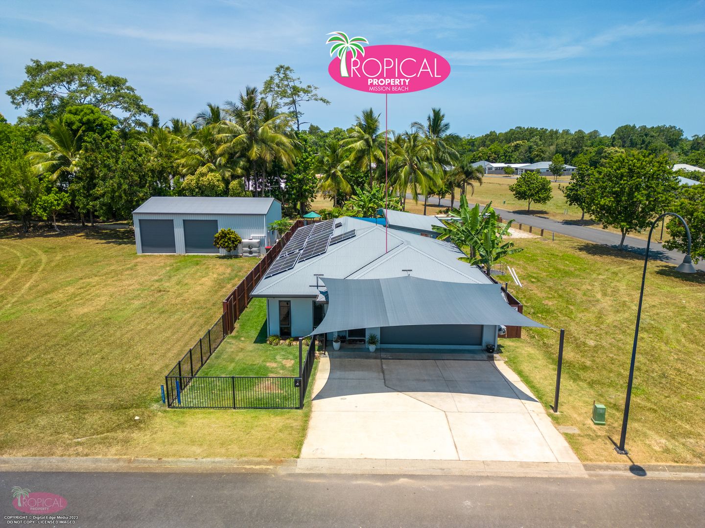 4 Coral Cl, Mission Beach QLD 4852, Image 2