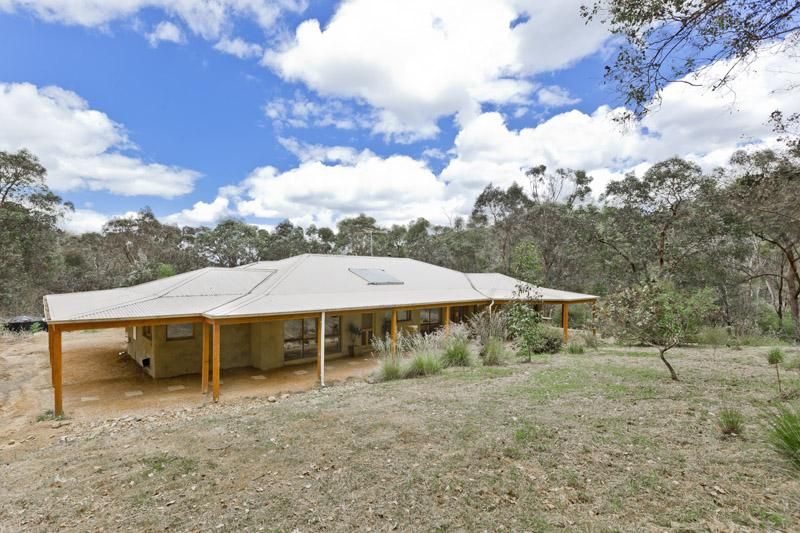 130 Turnung Road, PANTON HILL VIC 3759, Image 0