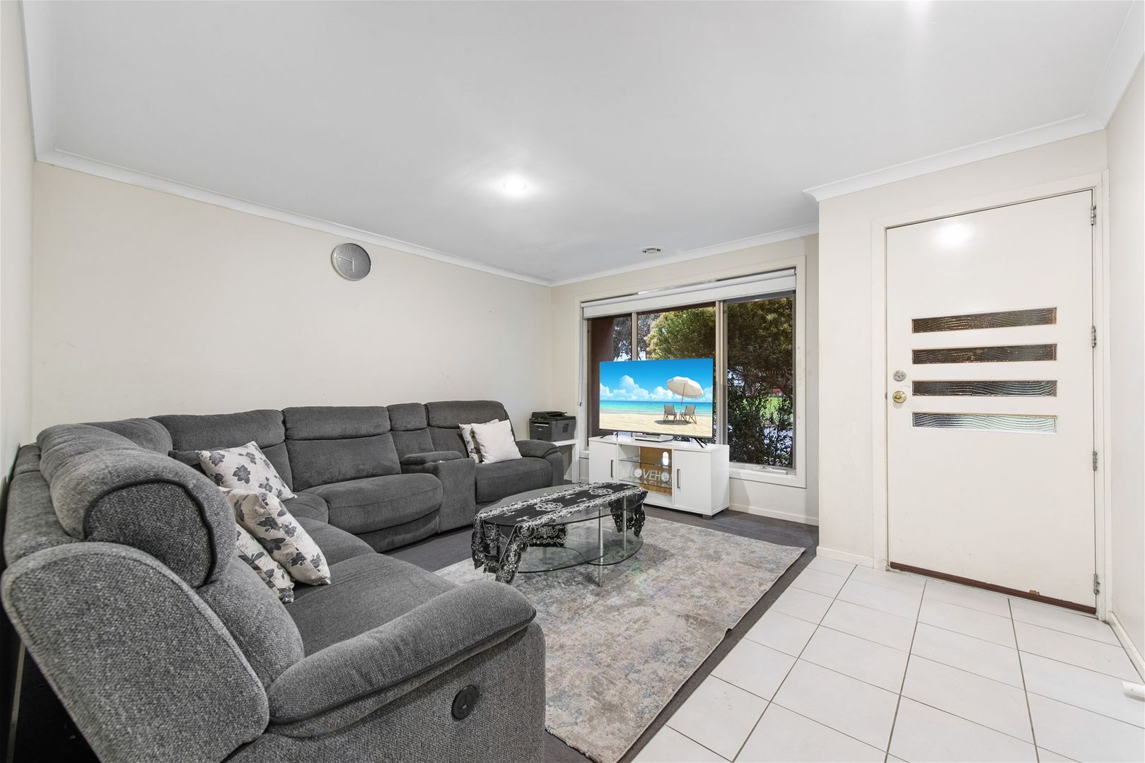 58 Hatchlands Drive, Deer Park VIC 3023, Image 2