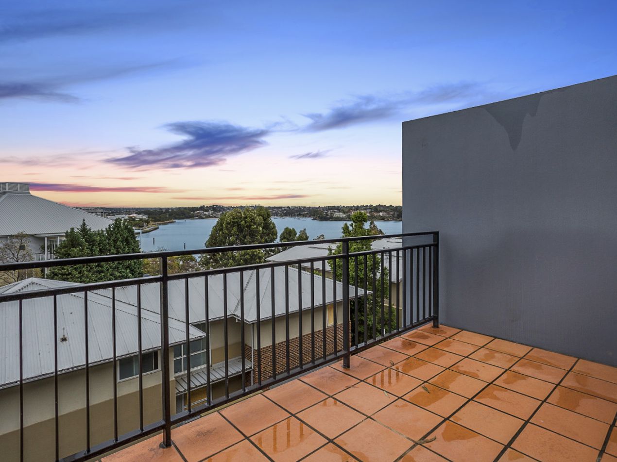3 bedrooms Apartment / Unit / Flat in 306/24 Kendall Inlet CABARITA NSW, 2137