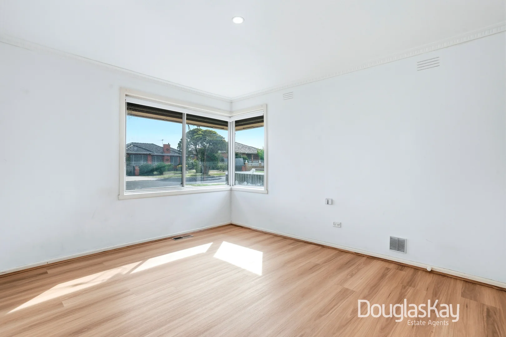 Additional image 7 of 8 Washington Street, St Albans VIC 3021