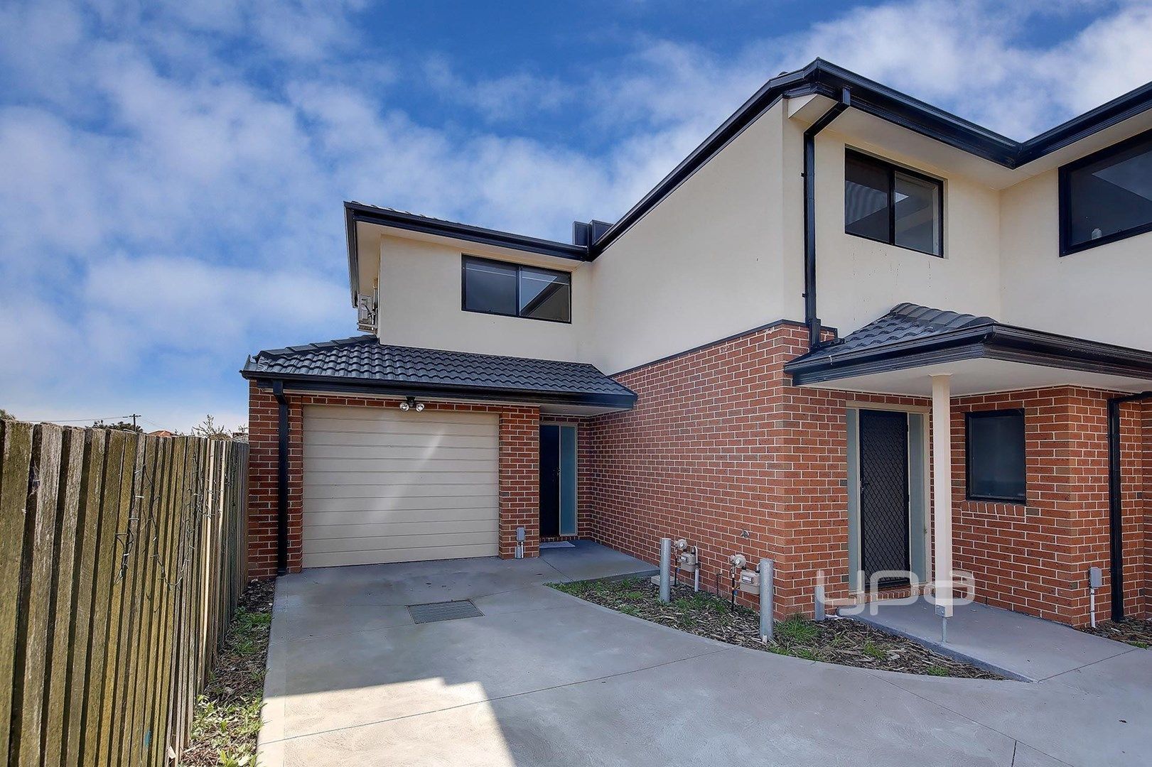 3/16 Huntly Court, Meadow Heights VIC 3048