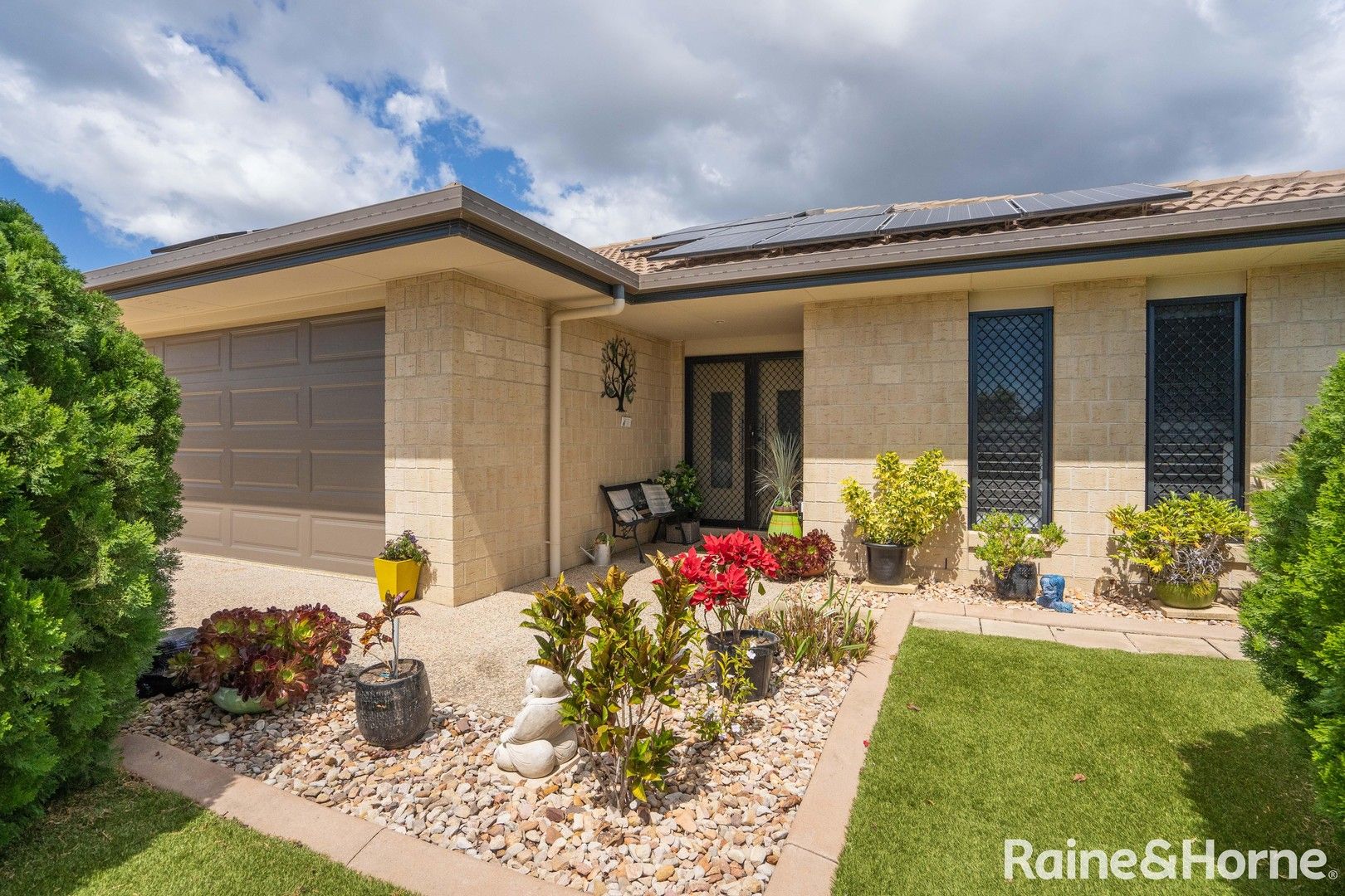 8 Duke Court, Urraween QLD 4655, Image 0