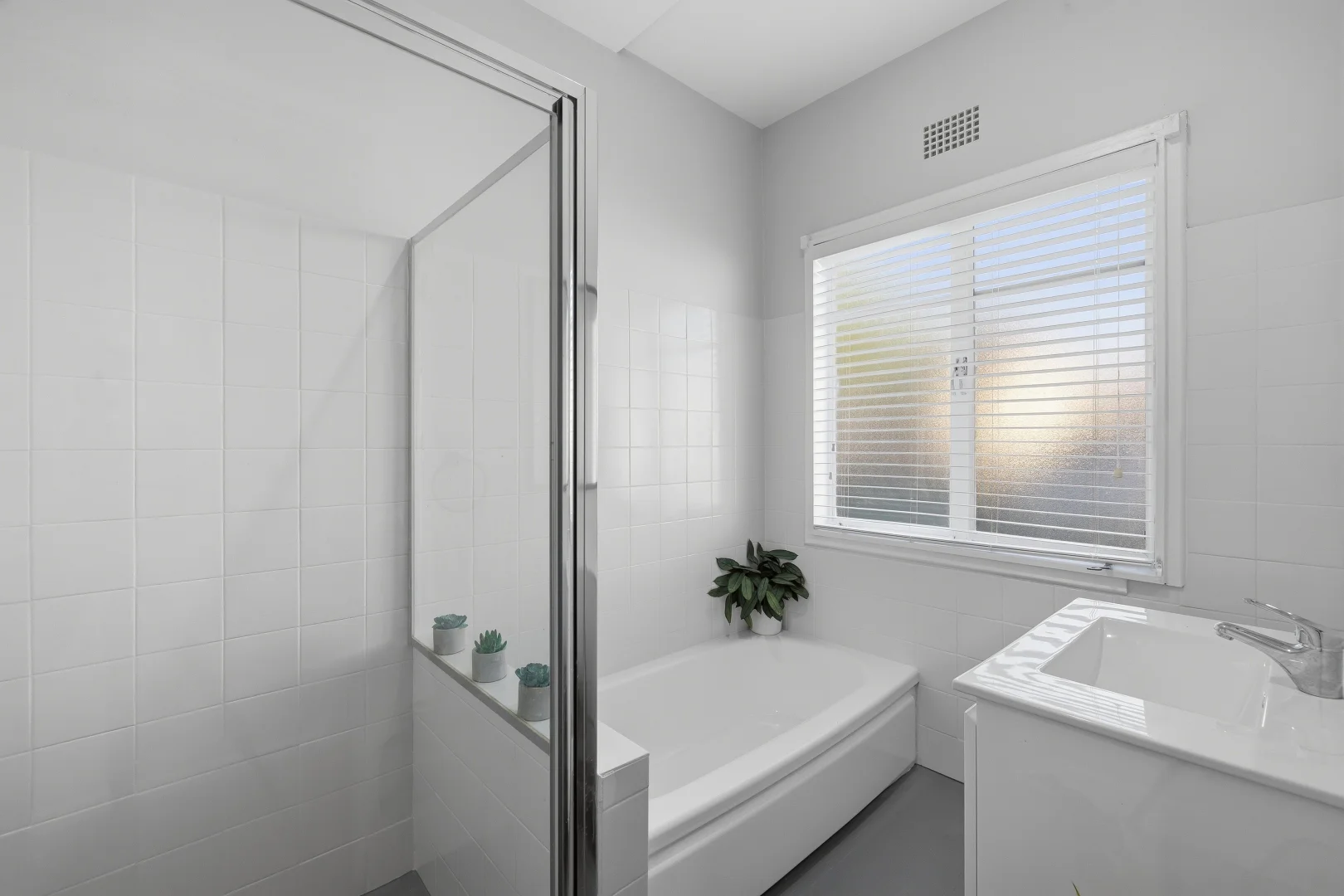 Additional image 11 of 92 Johnston Street, North Tamworth NSW 2340