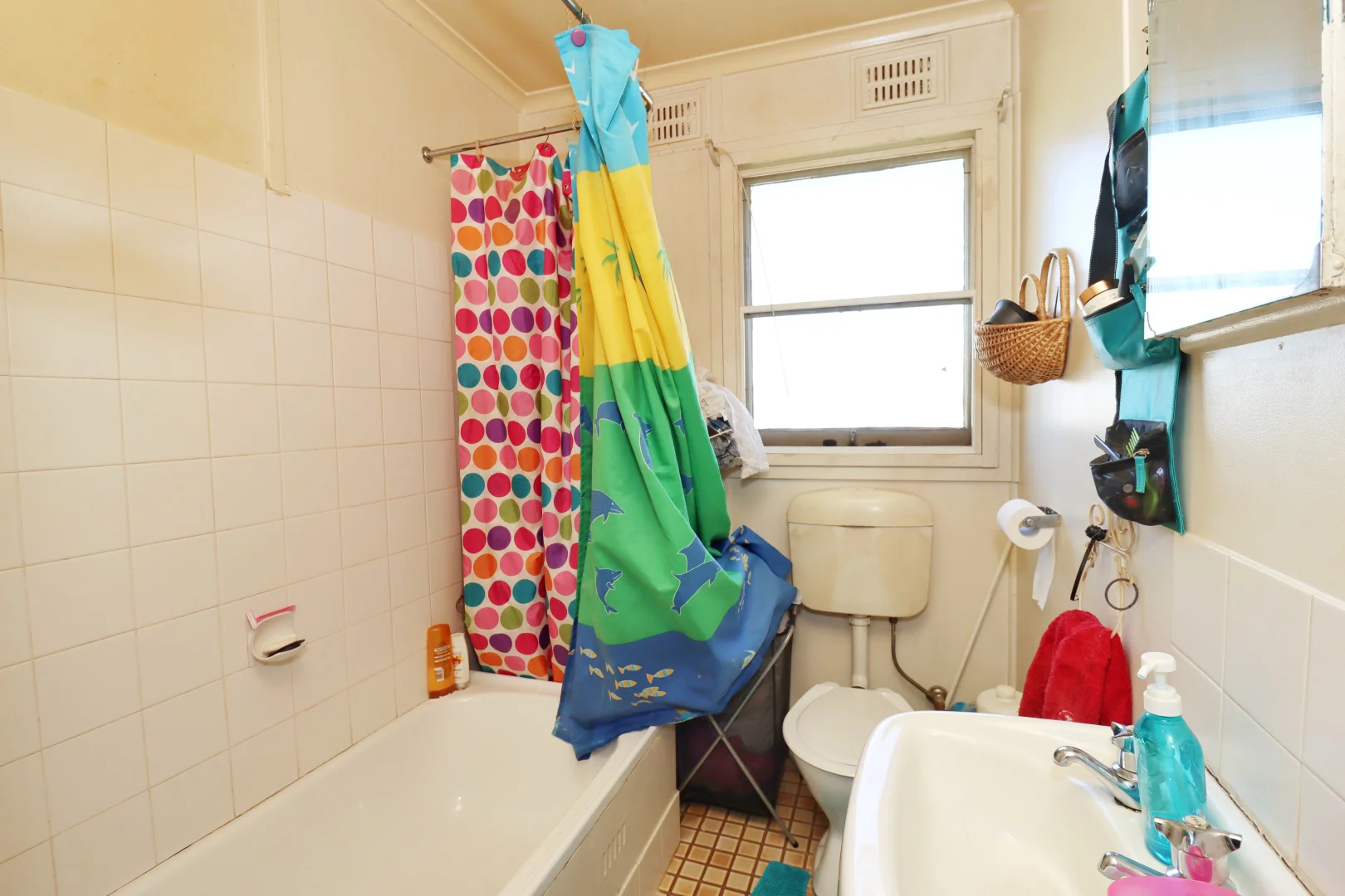 Additional image 4 of 1 Weeroona Place, Cowra NSW 2794