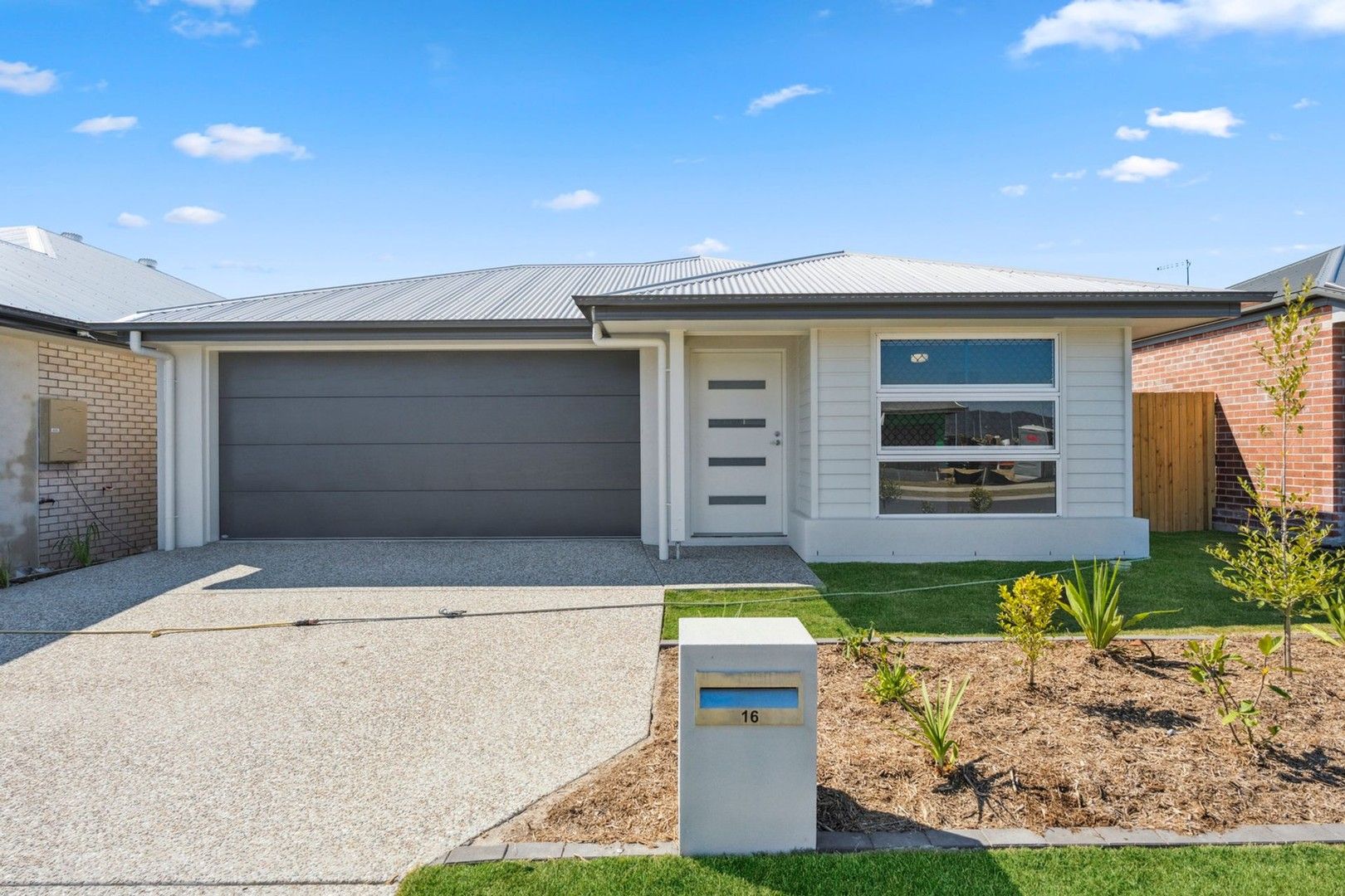 4 bedrooms House in 16 Liverpool Cct YARRABILBA QLD, 4207