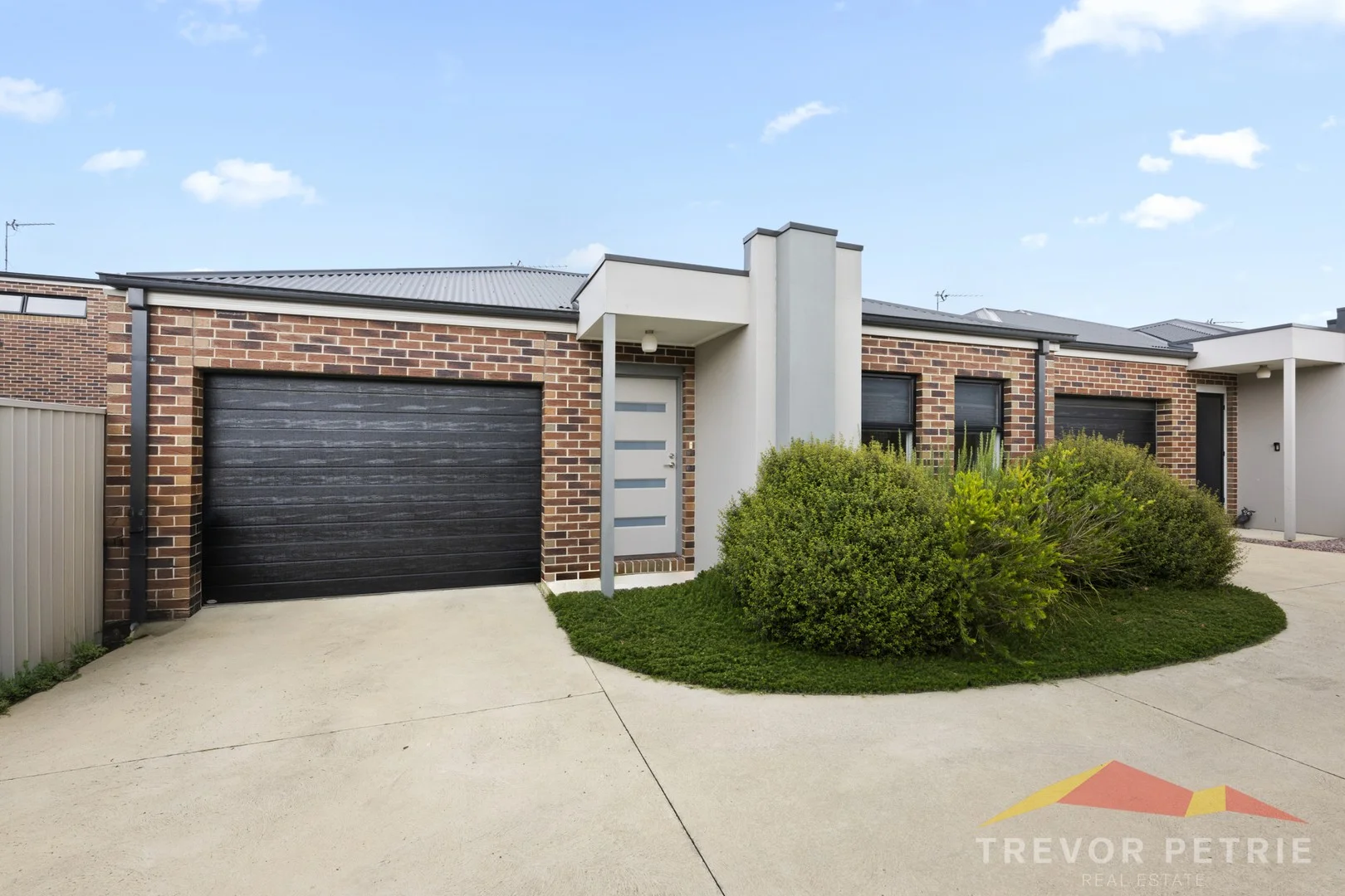 1/12 Neway Avenue, Delacombe VIC 3356