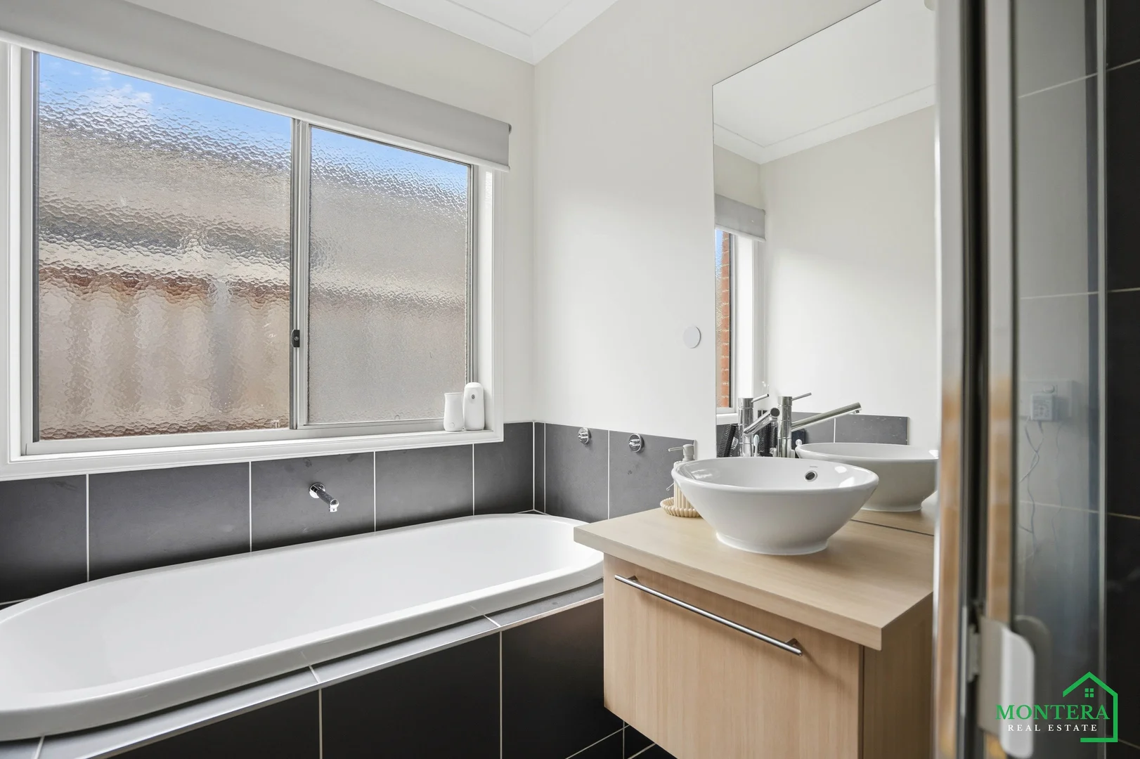 Additional image 11 of 32 Silverwood Drive, Greenvale VIC 3059