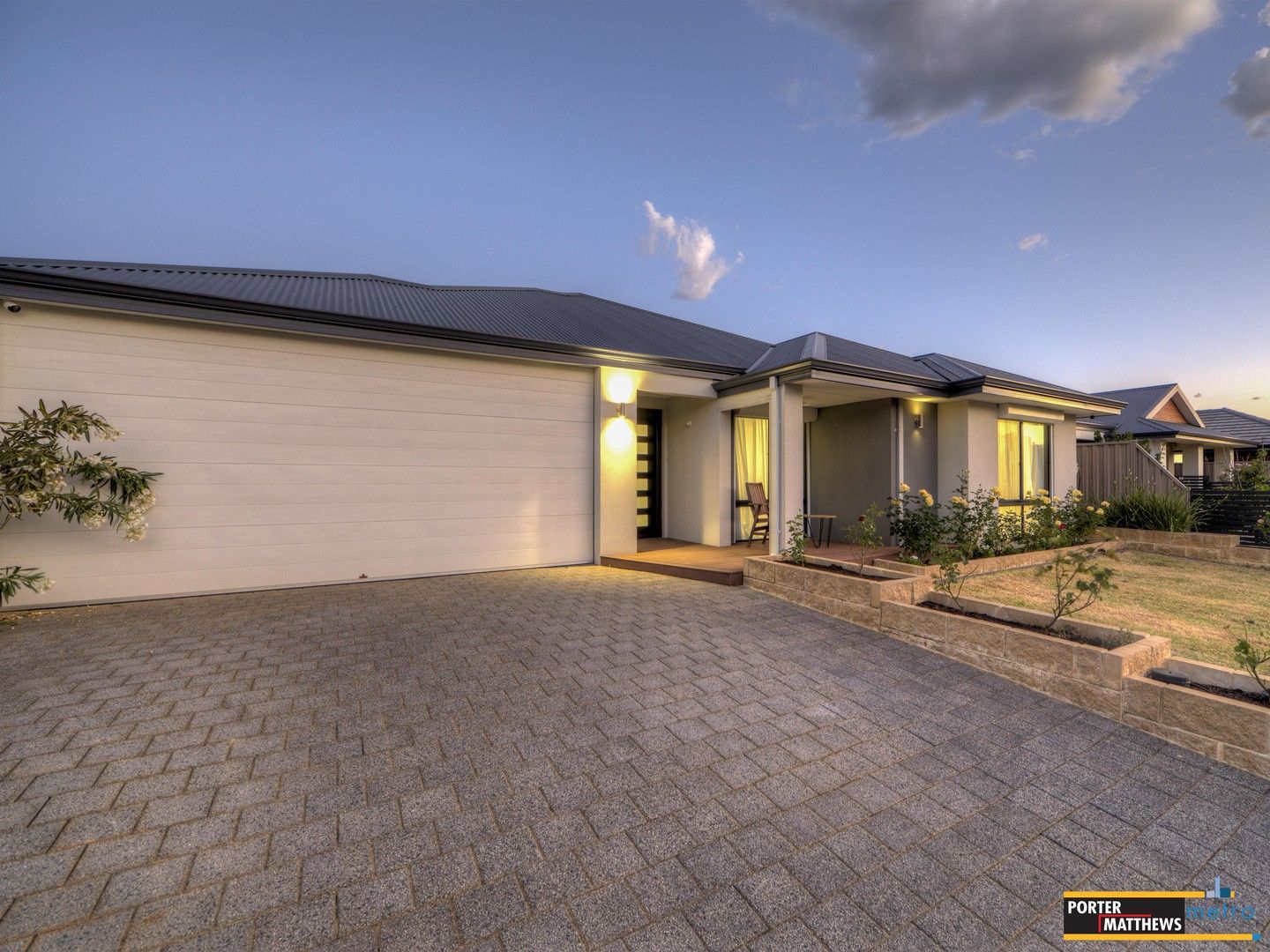 4 bedrooms House in 49 Keehner Entrance MARTIN WA, 6110