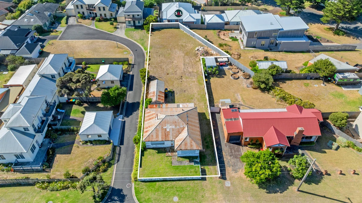 3 Victoria, Port Fairy VIC 3284