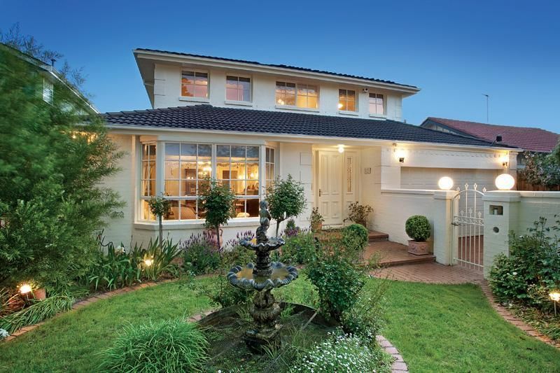 Sold 10 Dillon Grove, GLEN IRIS VIC 3146 on 27 Nov 2010 2008661409