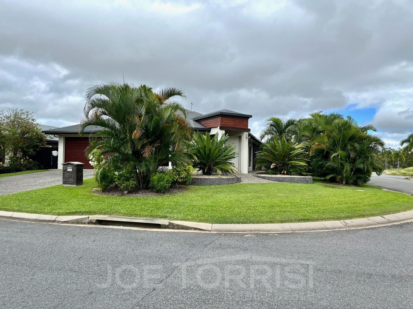 2 Curlew Close, Mareeba QLD 4880 Domain