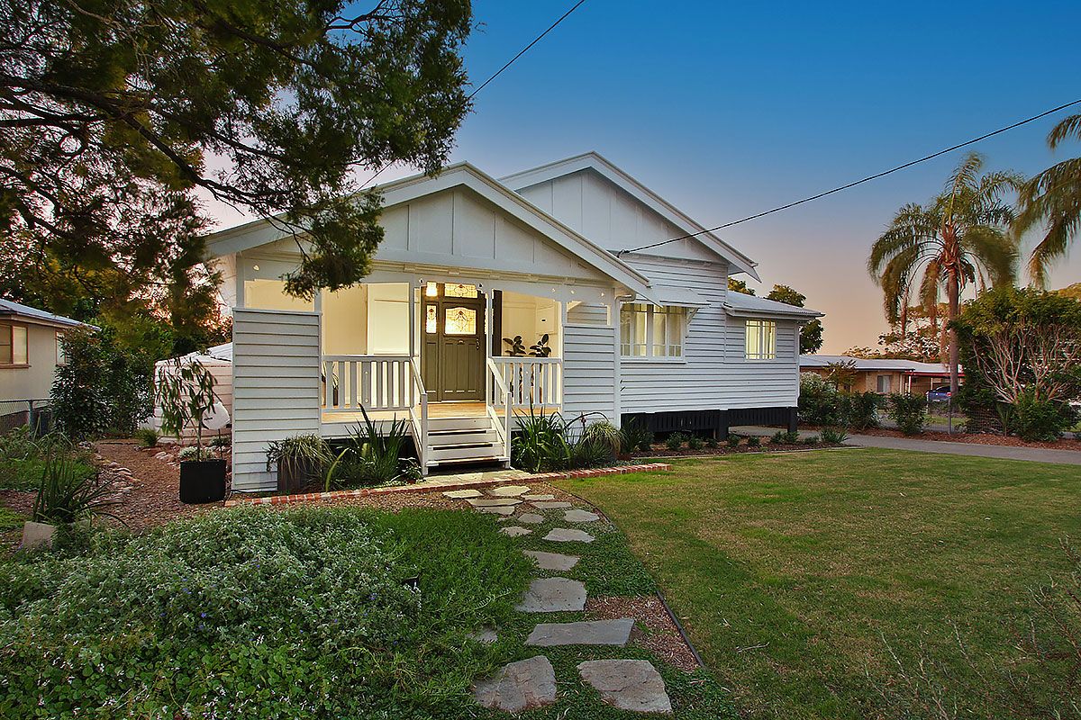 5 bedrooms House in 20 York Street EAST IPSWICH QLD, 4305