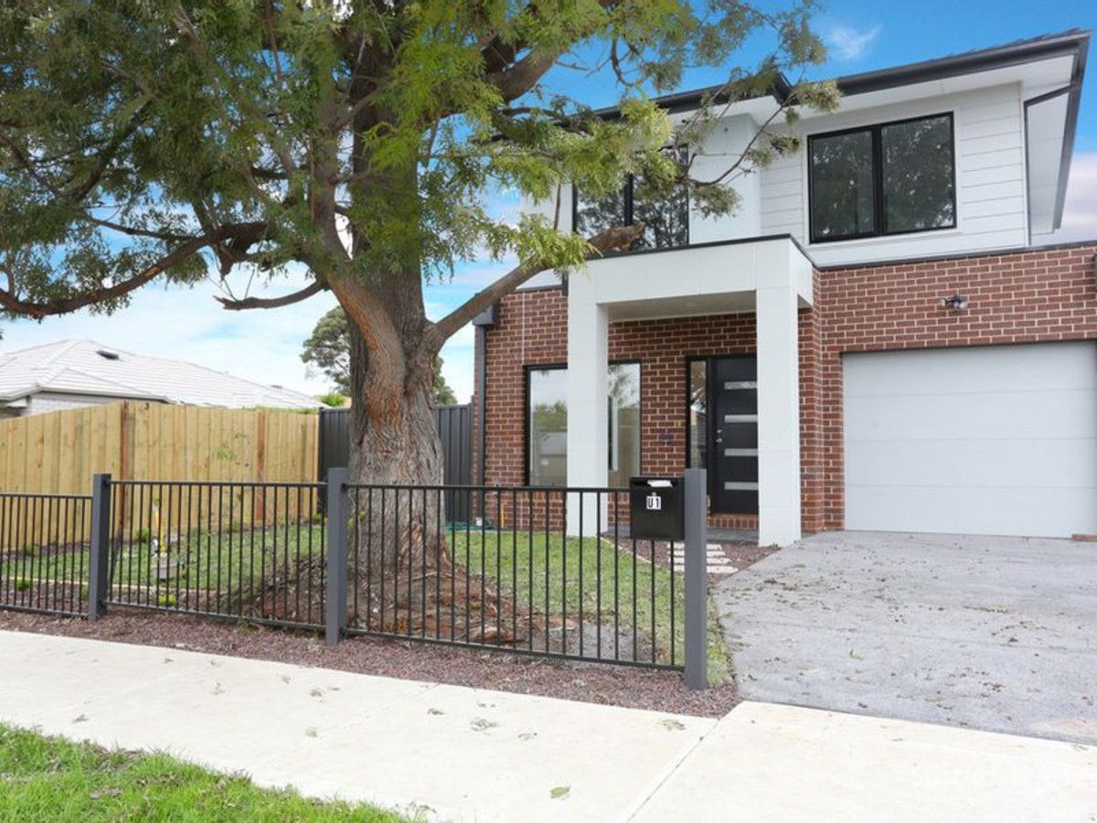3 bedrooms Townhouse in 1/19 Acacia Street GLENROY VIC, 3046