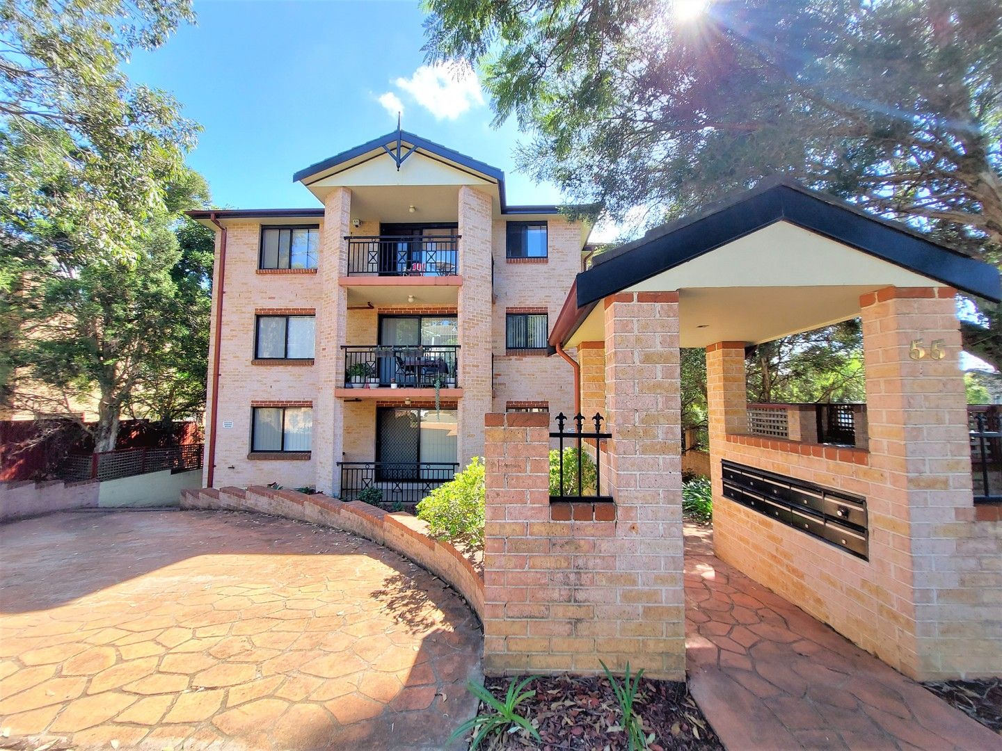 2 bedrooms Apartment / Unit / Flat in 2/55 Stapleton Street PENDLE HILL NSW, 2145