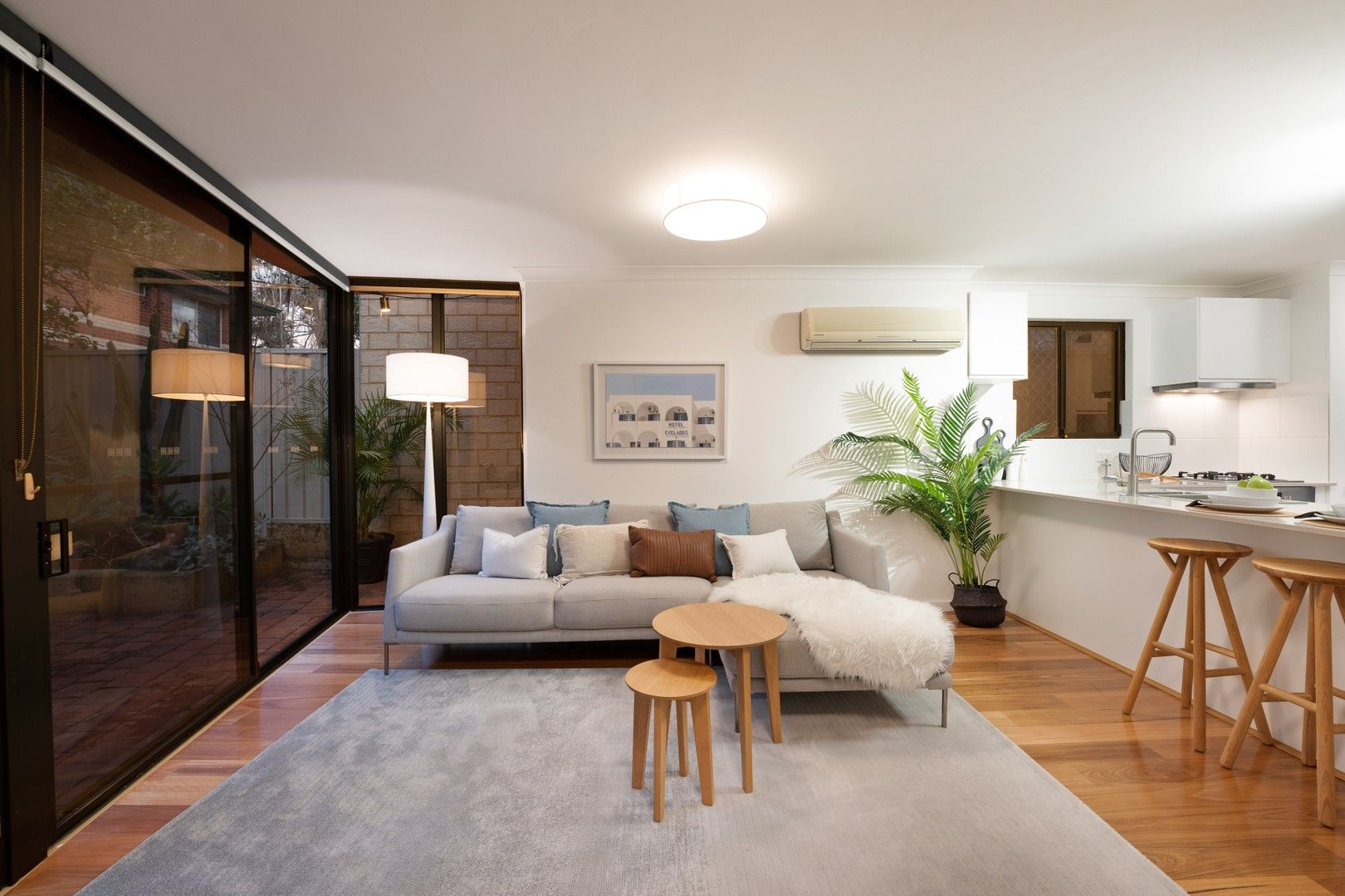 3 bedrooms Townhouse in 156D Peninsula Road MAYLANDS WA, 6051