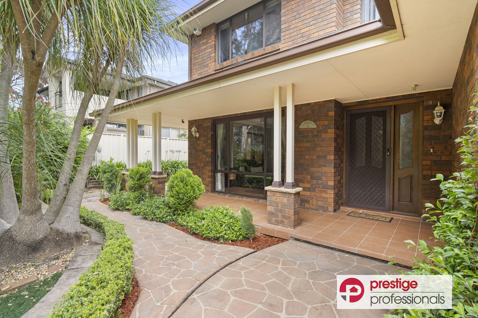 16 Beddington Court, Wattle Grove NSW 2173, Image 1