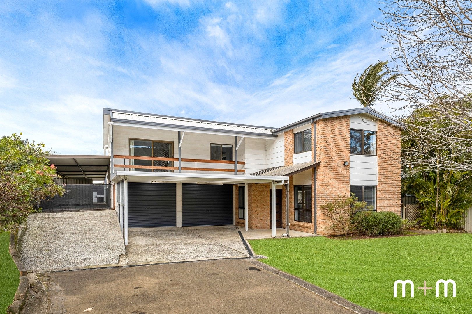 4 bedrooms House in 7 Corrimal Street TARRAWANNA NSW, 2518