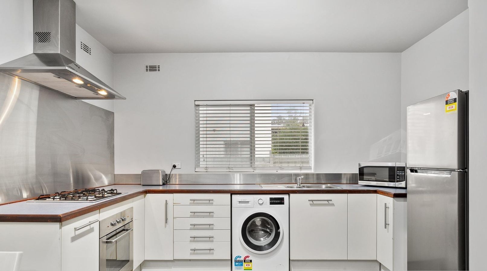 1 bedrooms Apartment / Unit / Flat in 2/1 Jersey Street JOLIMONT WA, 6014