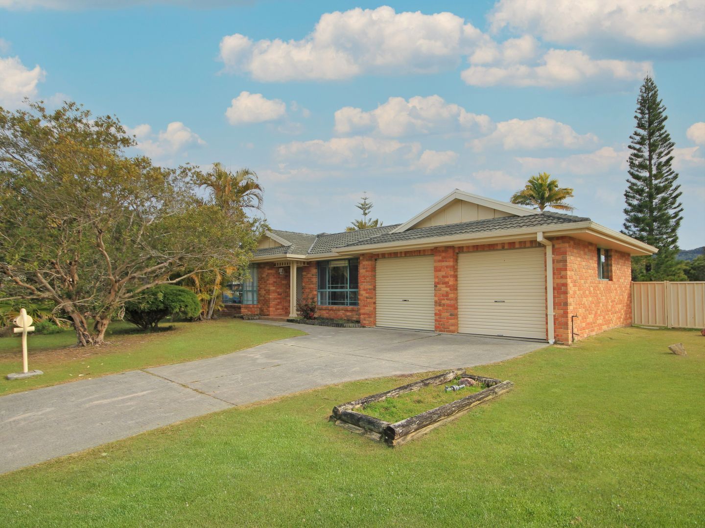 41 St Kitts Way, Bonny Hills Property History & Address Research Domain