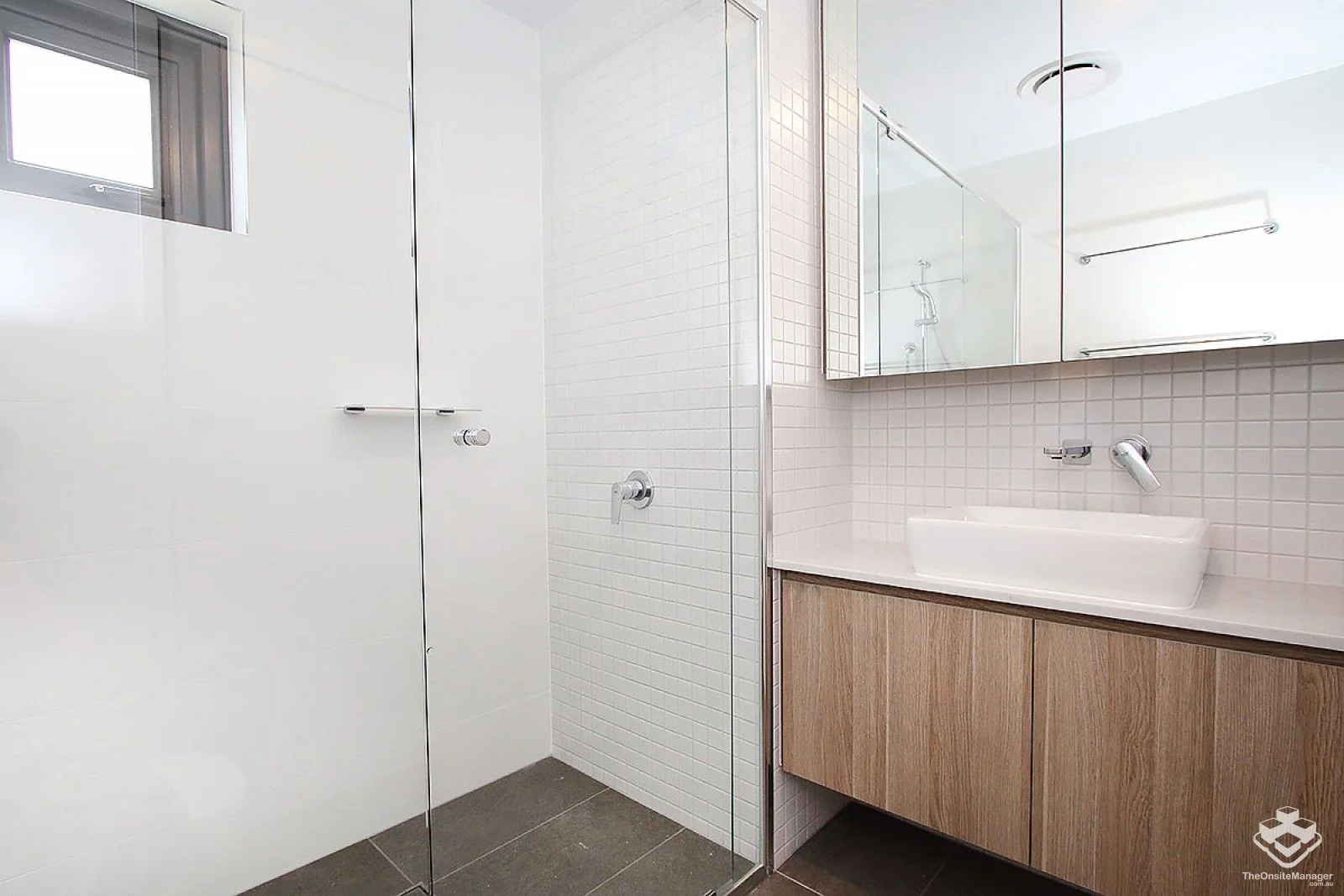 Additional image 9 of ID:21173008/19 Railway Terrace, Milton QLD 4064