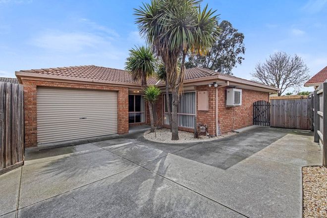 Picture of 2/115 Fordholm Road, HAMPTON PARK VIC 3976