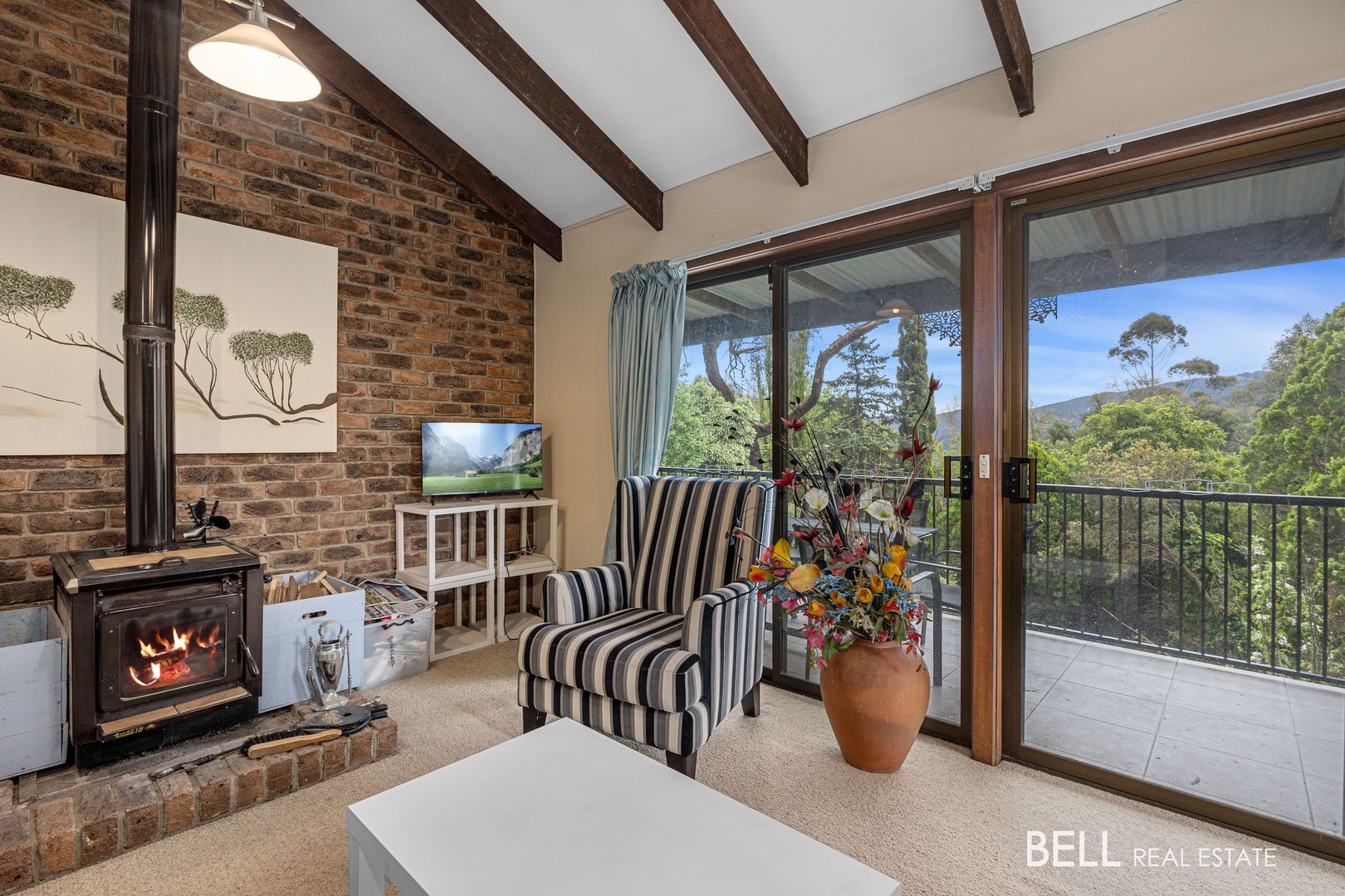 45 Alpine Boulevard, Launching Place VIC 3139 Domain