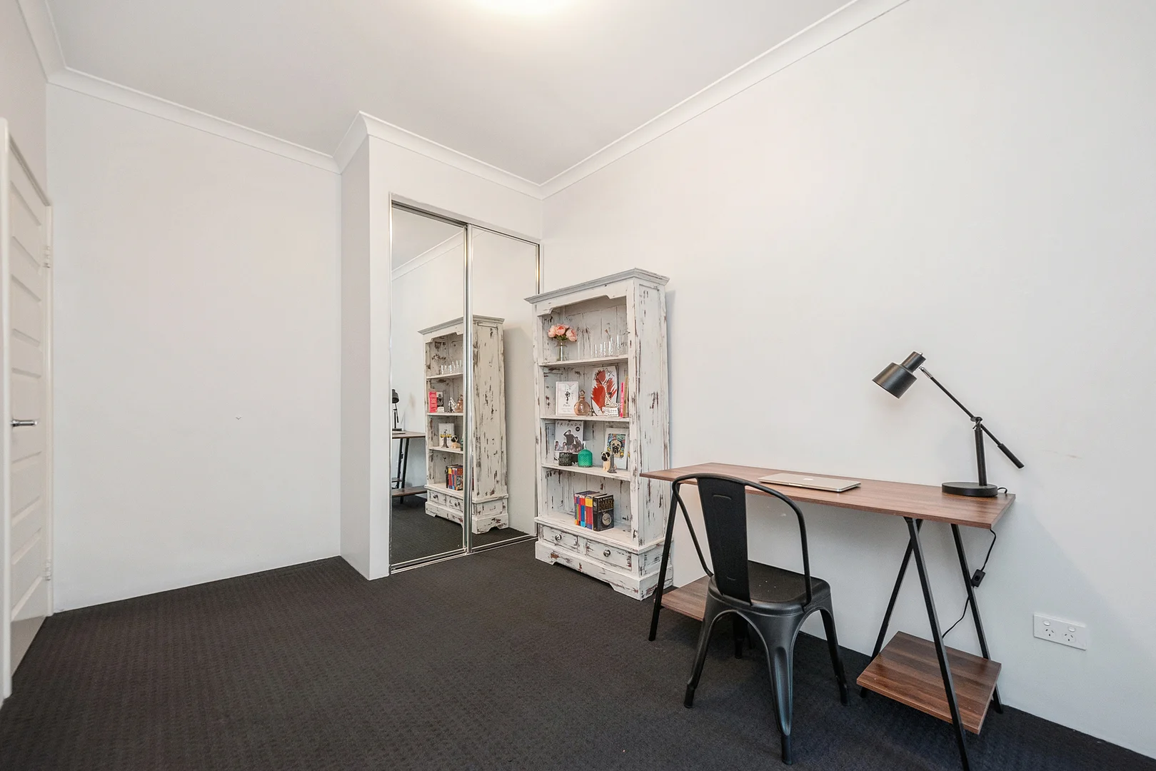 Image 19