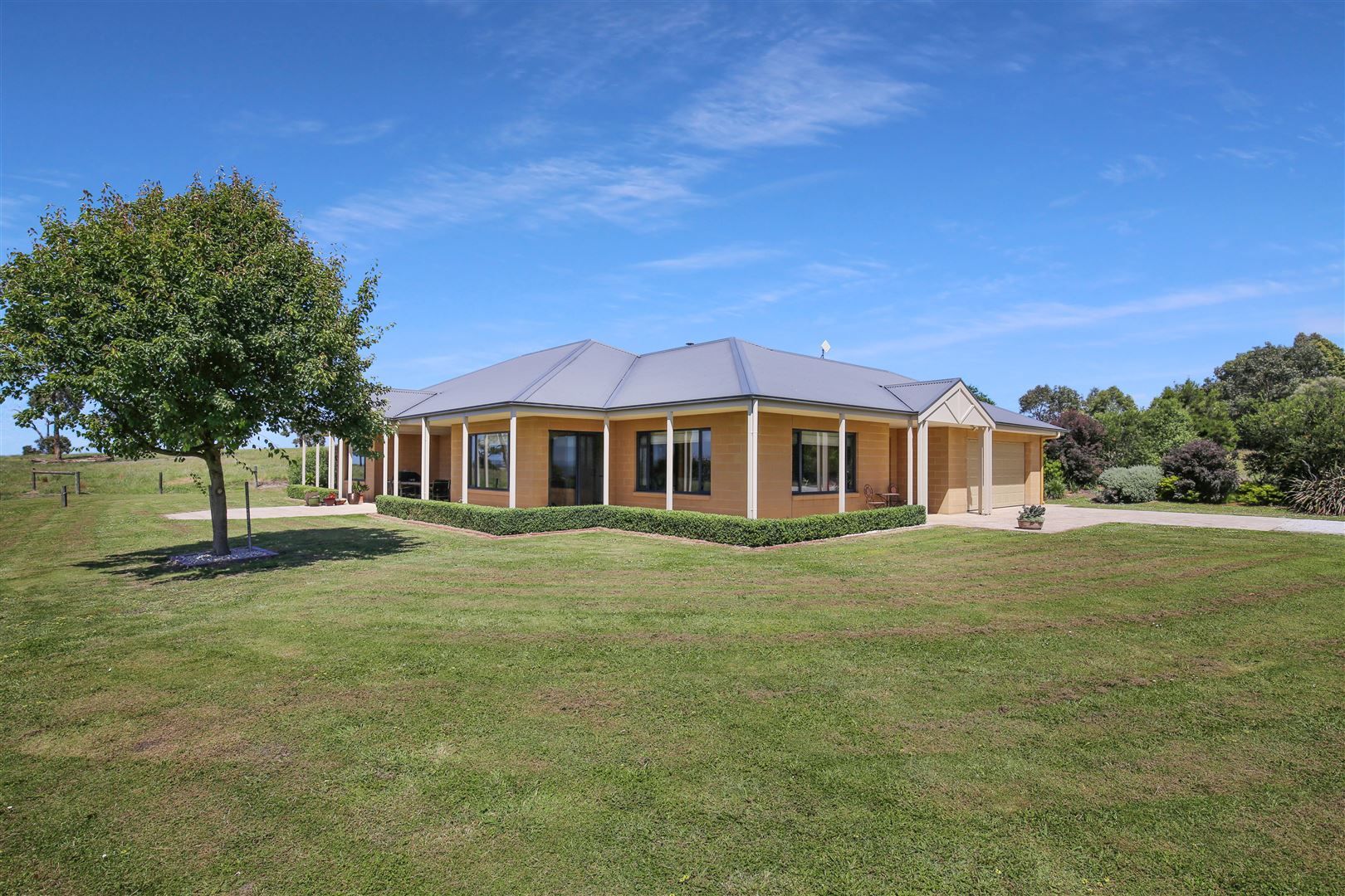 1016 Tarwin Lower Road, Tarwin VIC 3956 Farm for Sale 1,290,000