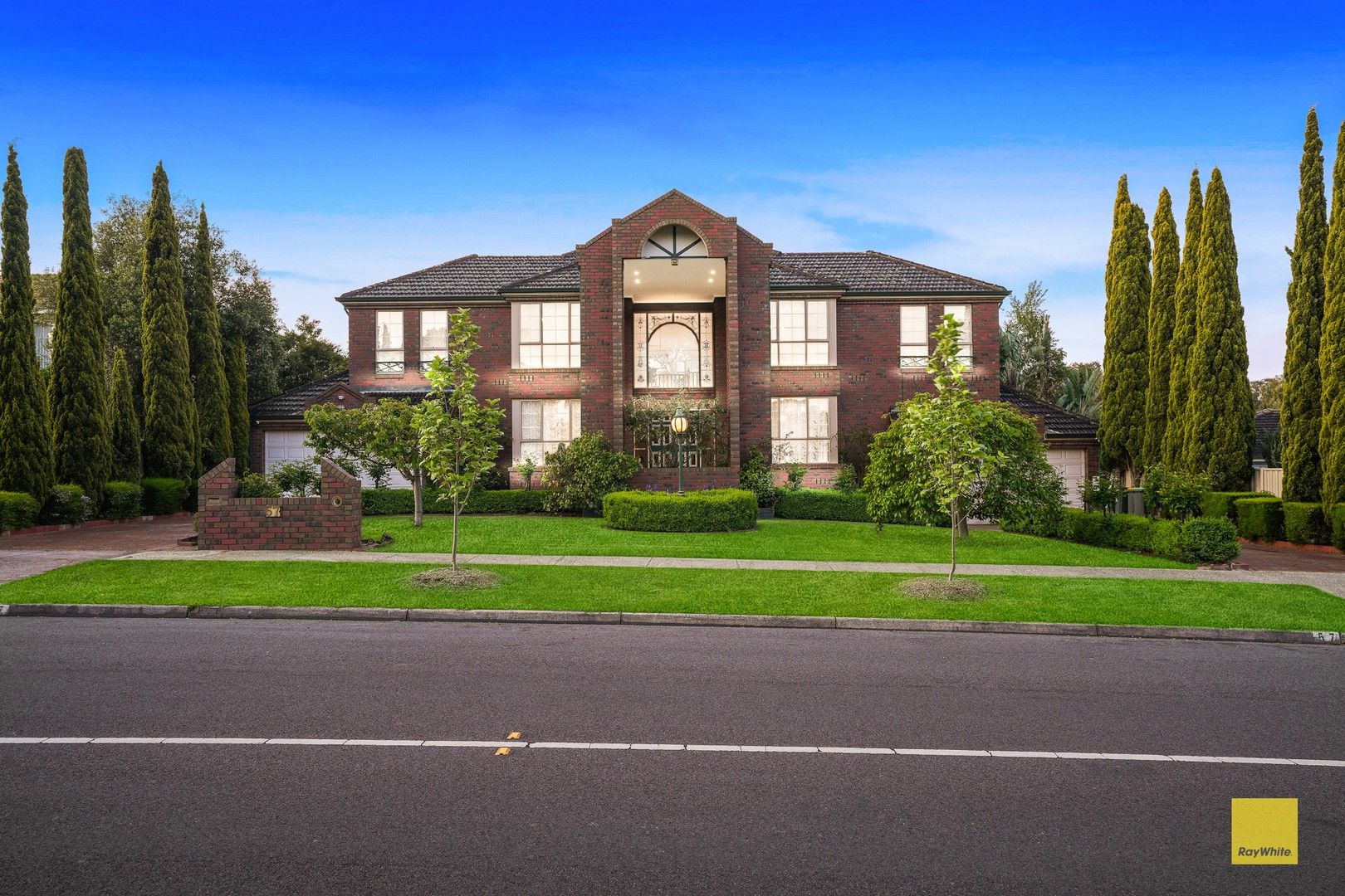 57 Rutherglen Way, Taylors Lakes VIC 3038 Domain