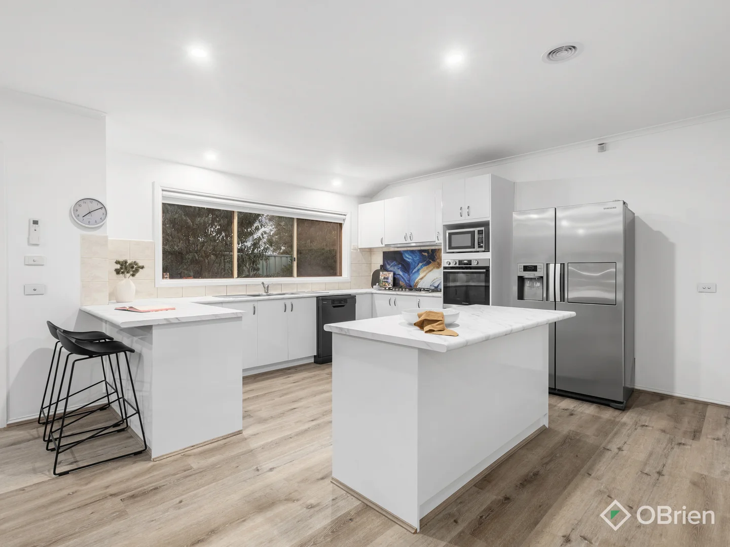 Additional image 2 of 17 Sanctuary Place, Aspendale Gardens VIC 3195