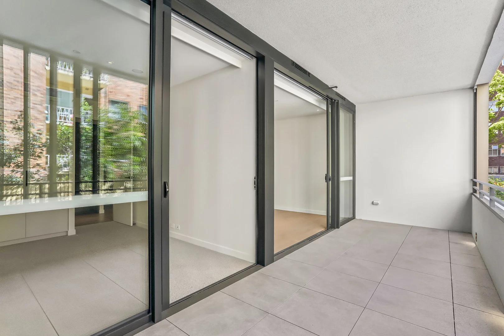 Additional image 4 of 105/11 Greenknowe Street, Elizabeth Bay NSW 2011