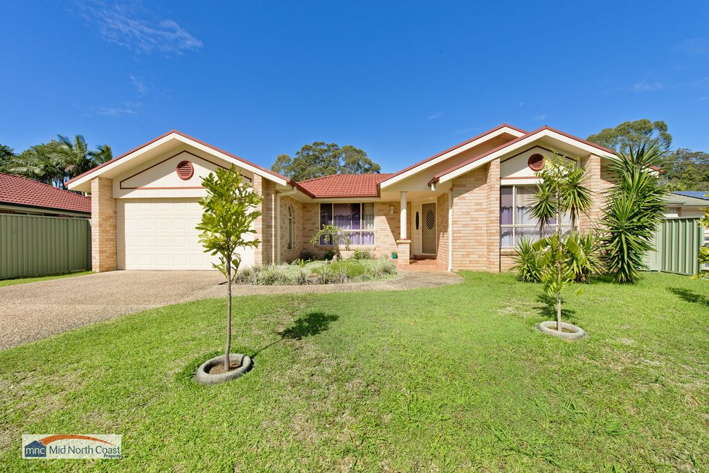 17 Pelican Court, Laurieton NSW 2443, Image 0