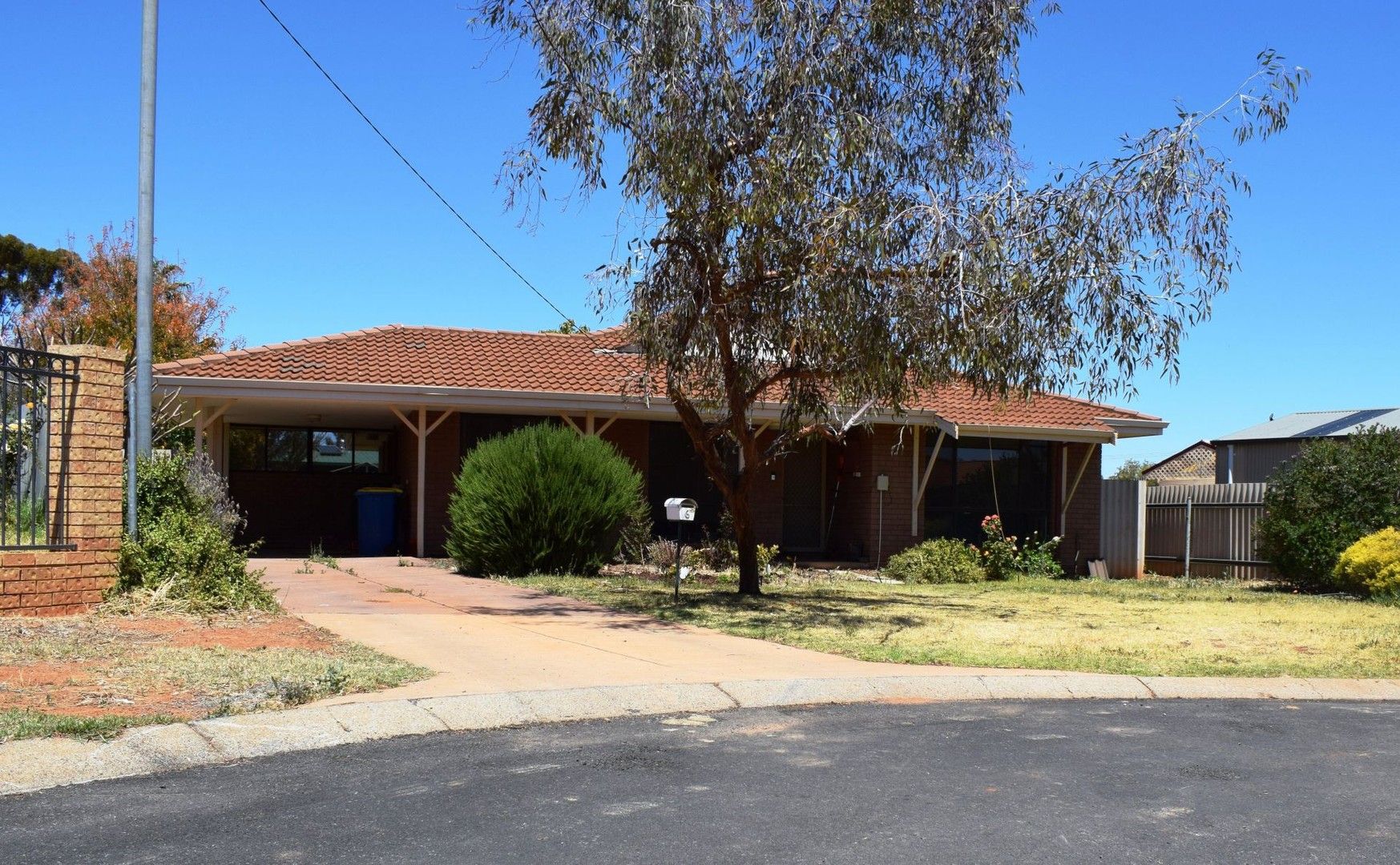 3 bedrooms House in 6 Kyle Place HANNANS WA, 6430