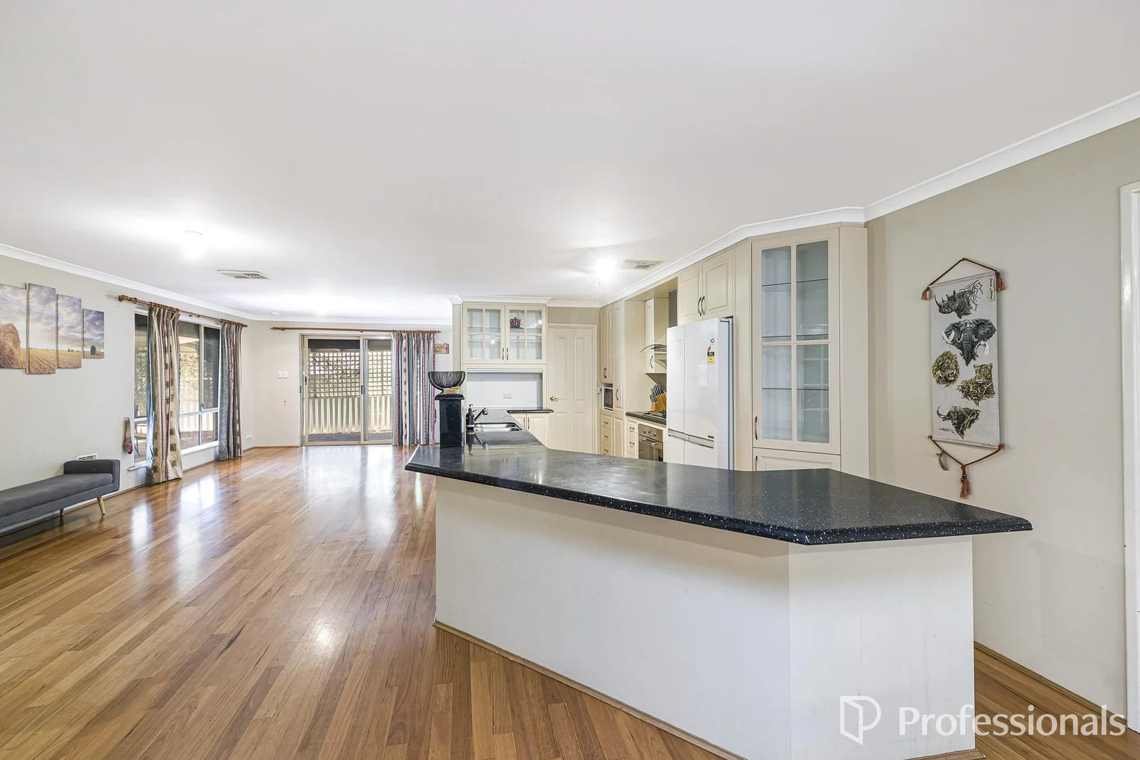 Additional image 8 of 11 Harrison Road, Mount Richon WA 6112