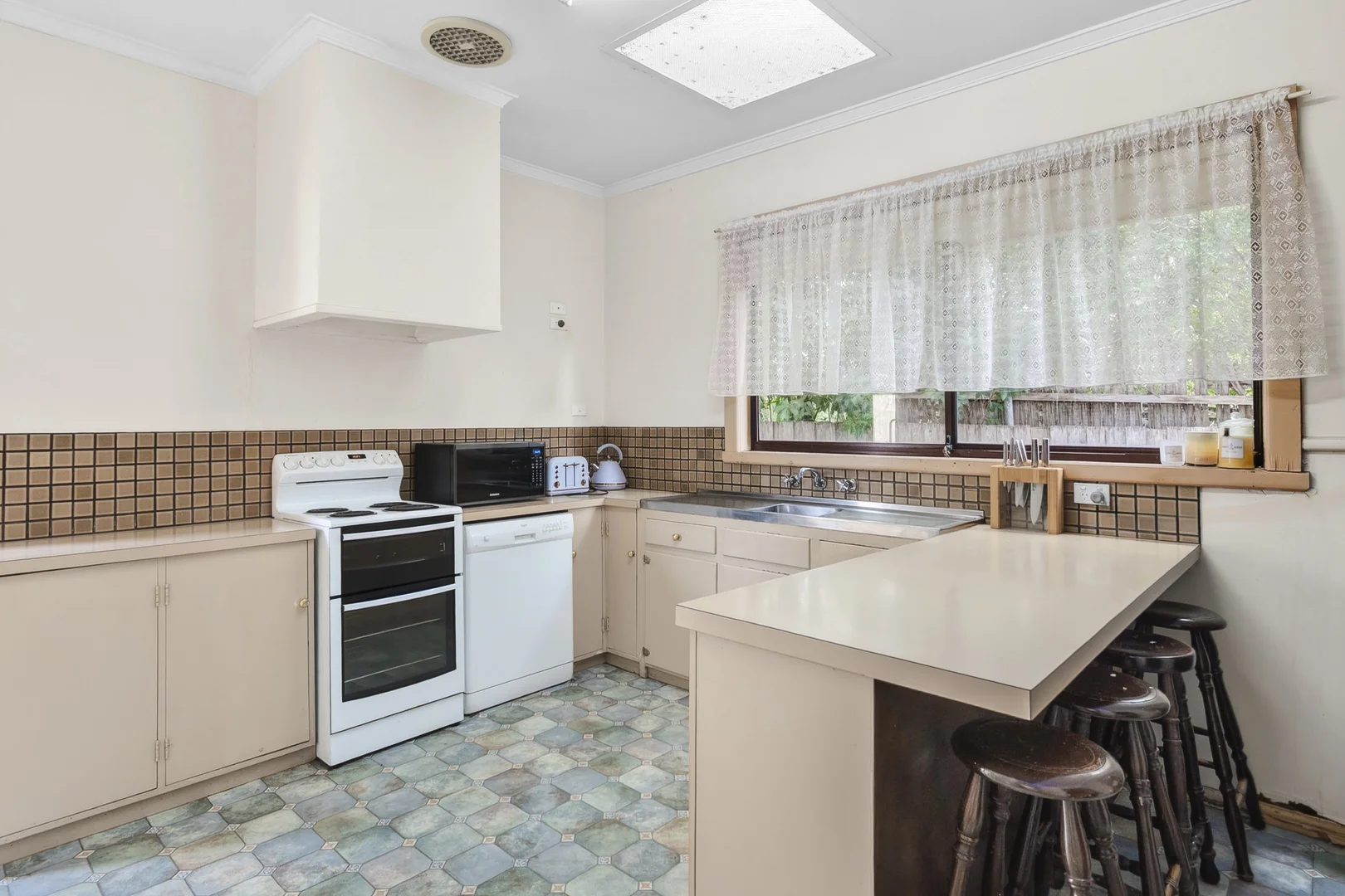 Additional image 4 of 15 Finchaven Street, Herne Hill VIC 3218