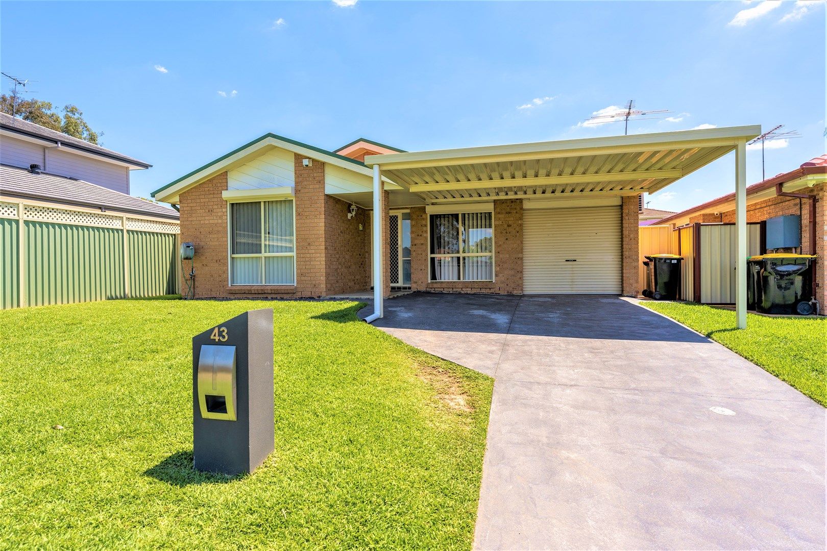 3 bedrooms House in 43 Columbus Avenue ST CLAIR NSW, 2759