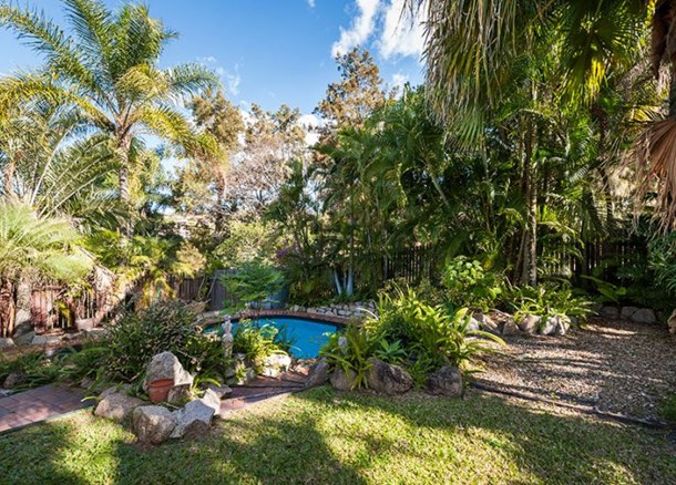 6 Gosford Court, Rochedale South QLD 4123