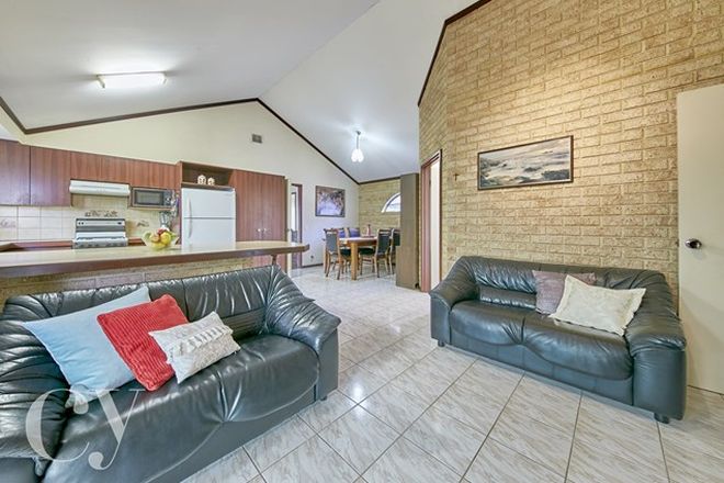 Picture of 15 Pepler Avenue, SALTER POINT WA 6152
