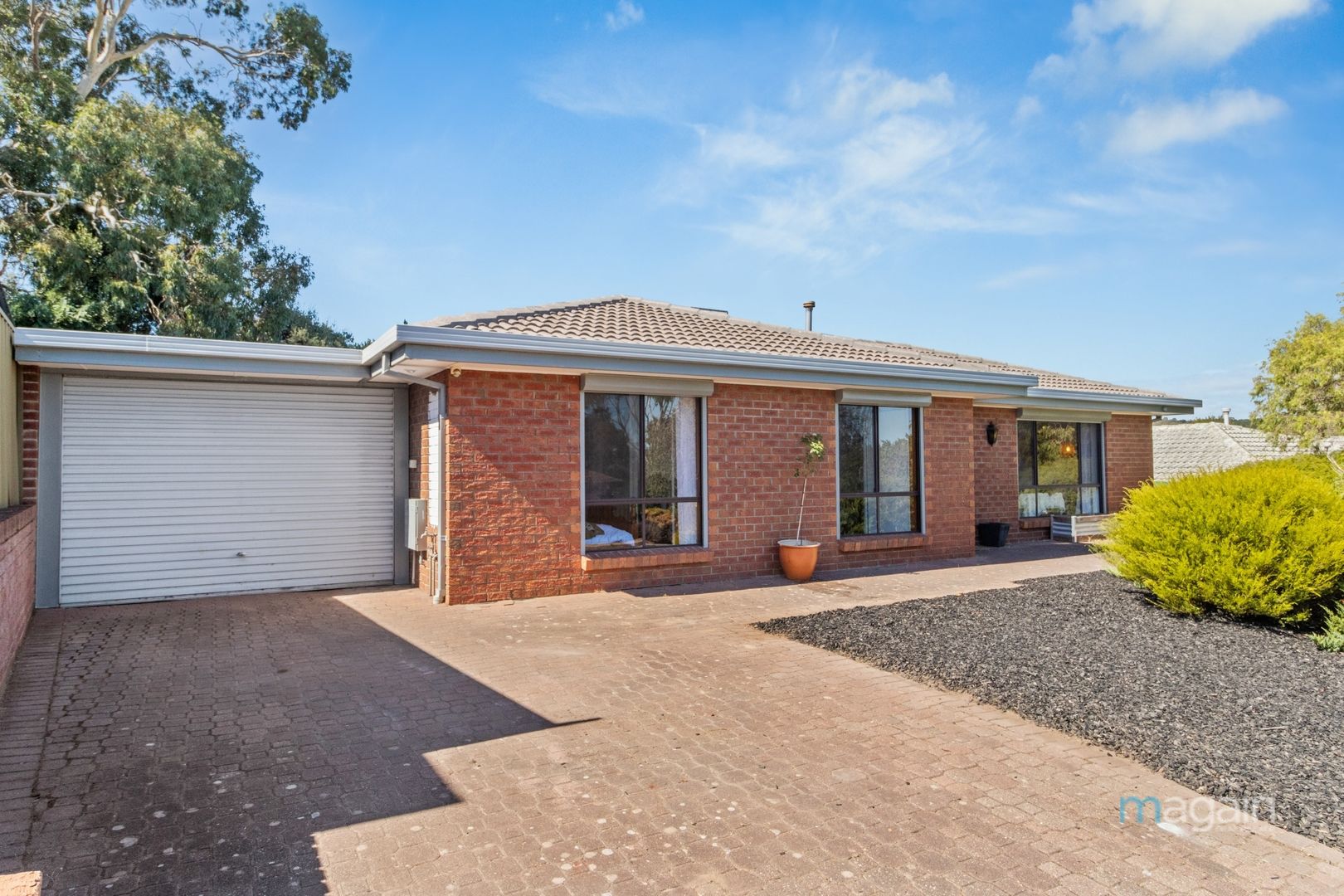 24 Hendrix Crescent, Woodcroft SA 5162, Image 1