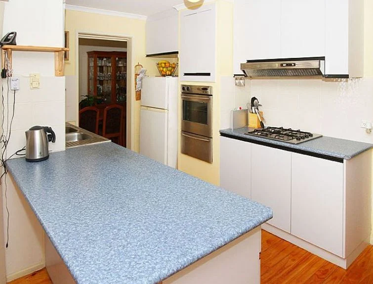 Additional image 2 of 20 Hinkler Drive, Mill Park VIC 3082