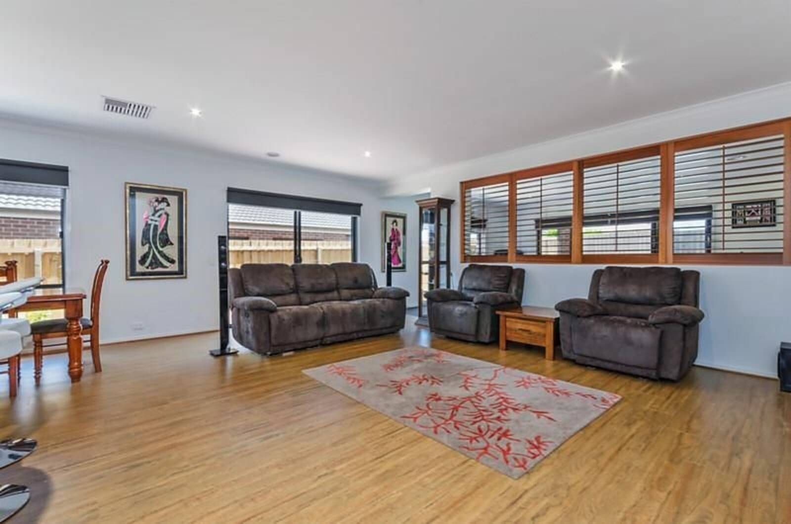 9 Tannin Way, Waurn Ponds VIC 3216, Image 2